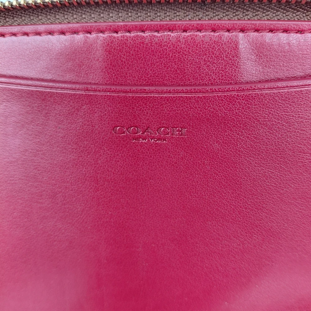 Coach Rainbow Multi-Color Signature Large Phone Wallet With Strap NWT 🌈🌈 - Picture 6 of 11